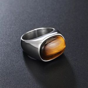 Silver Men’s Tiger Eye Ring